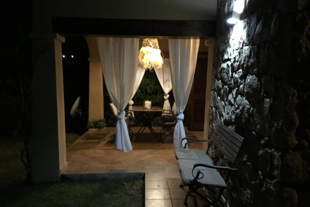 Villa Casa Adelaide, Oasi Di Pace Con Vista Mare à Olbia Extérieur photo